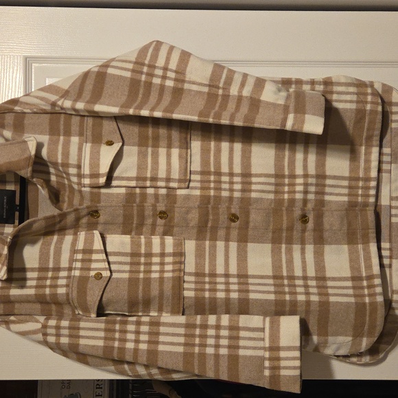 Banana Republic Beige Checkered Shirt - Picture 4 of 4